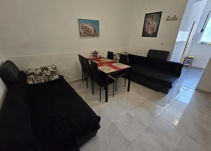 Miki דירה פולה